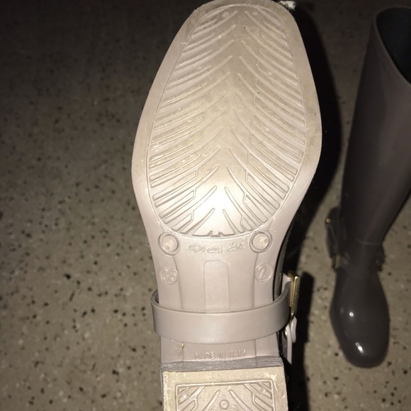 Jimmy Choo rain boots - Picture 7 of 8